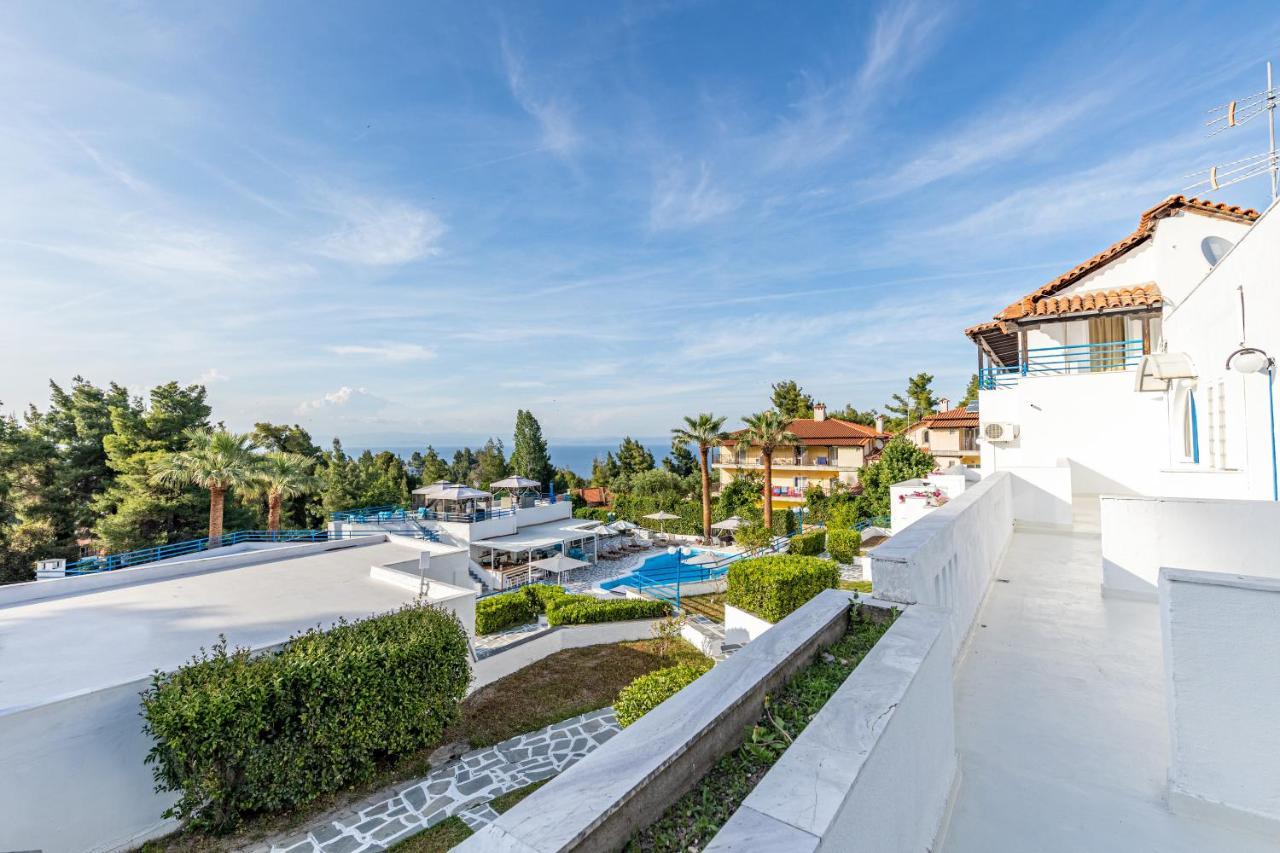 Theo Bungalows Boutique Hotel กริโอปียี ภายนอก รูปภาพ