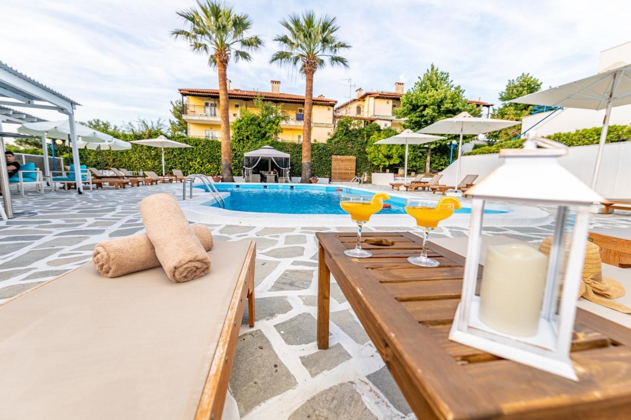 Theo Bungalows Boutique Hotel กริโอปียี ภายนอก รูปภาพ