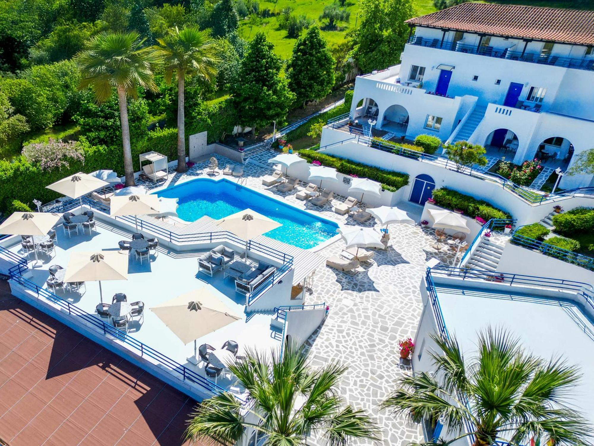 Theo Bungalows Boutique Hotel กริโอปียี ภายนอก รูปภาพ